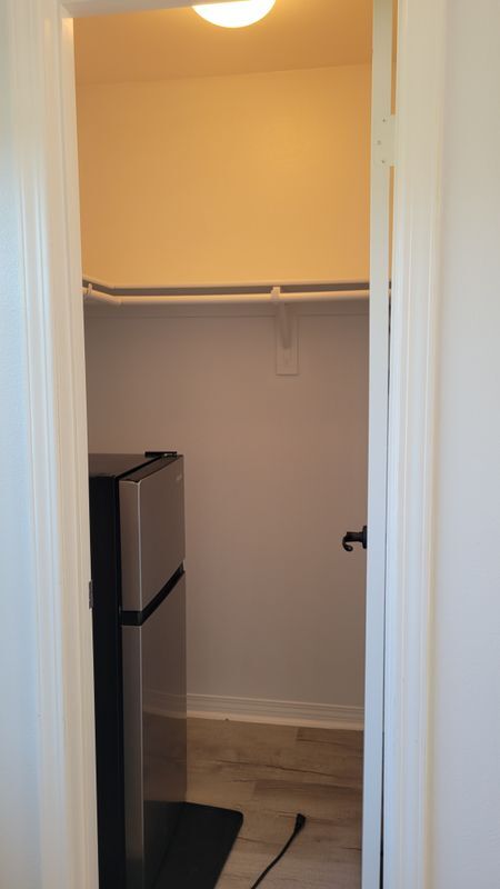 Building Photo - 21672 Front