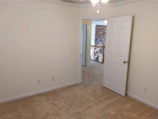 Building Photo - 2905 Brookwater Dr