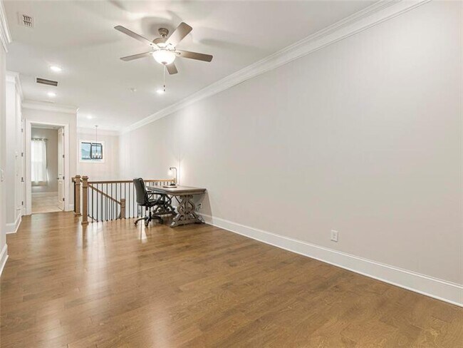 Building Photo - 775 Stickley Oak Way