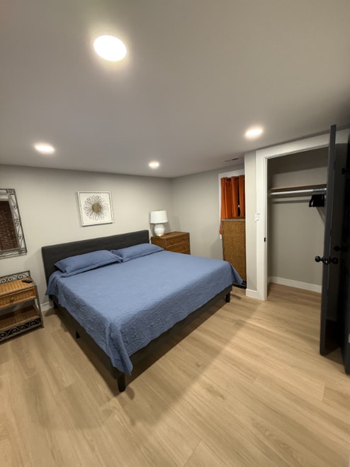 Building Photo - 2327 Jackson St