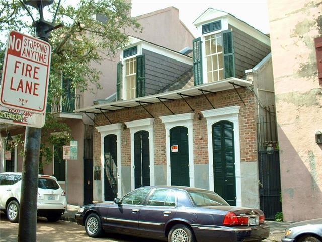 Building Photo - 832 St Ann St.