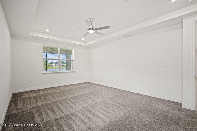 Building Photo - 6185 Moonrise Dr