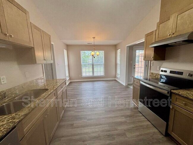 Building Photo - 636 Bridgton Dr