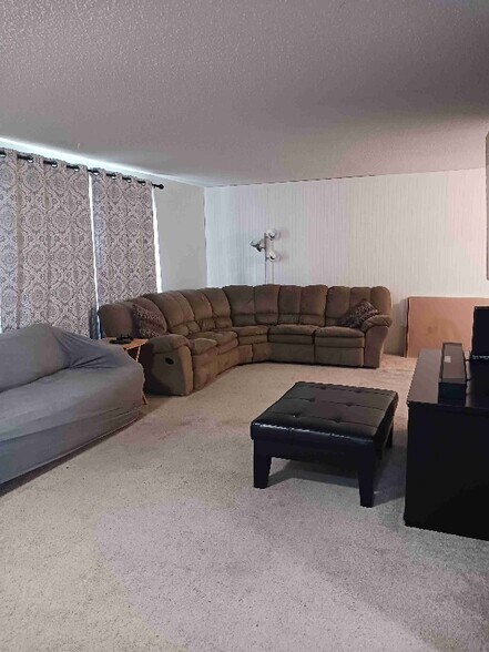 Building Photo - 8134 Ammons Way