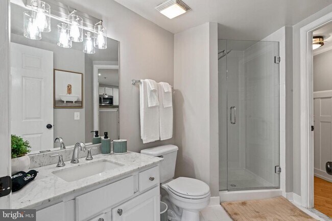 Building Photo - 3835 9th St N