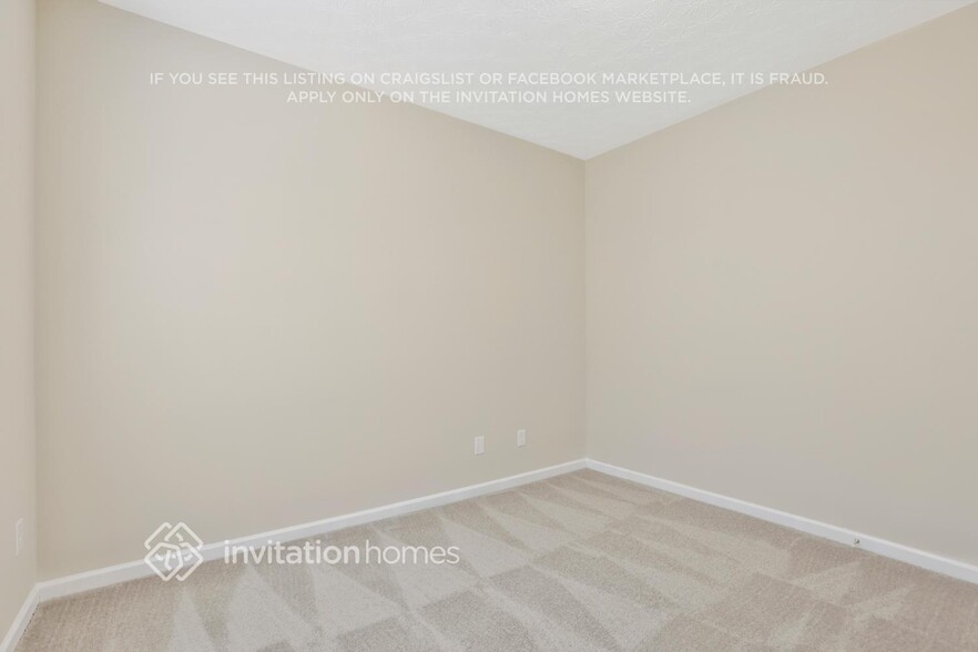 Building Photo - 110 Parkway Dr