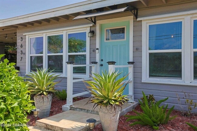 Building Photo - 3637 Cardinal Blvd