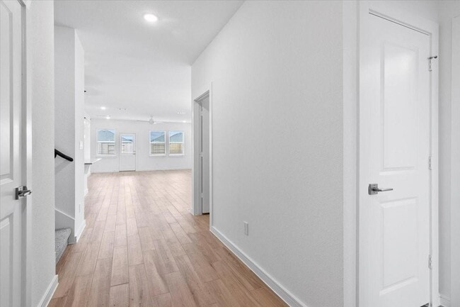 Building Photo - 107 Walnut Hl Ct