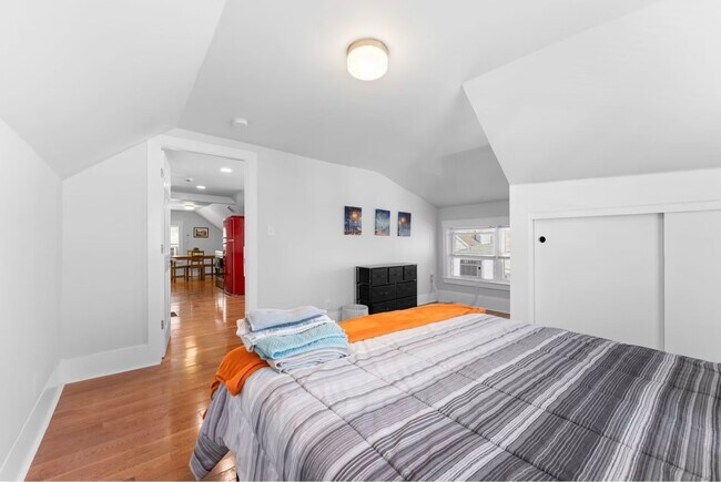 Building Photo - 67 Curtis Rd