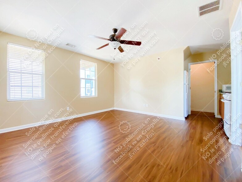 Building Photo - 118 Rush Haven