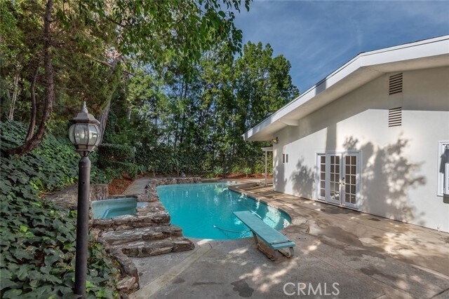 Building Photo - 11400 Dona Lola Dr