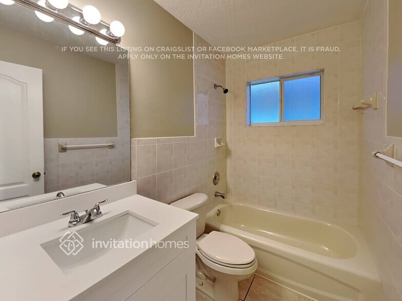 Building Photo - 14993 SW 59th St