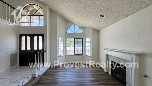 Building Photo - 13000 Norfolk Ln