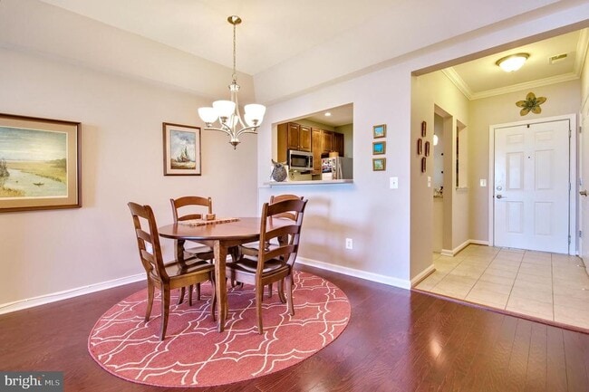 Building Photo - 8609 Wintergreen Ct