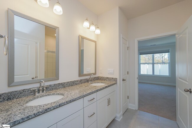 Building Photo - 336 Cub Ct