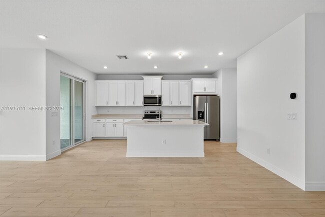 Building Photo - 3585 NW Solange Ct