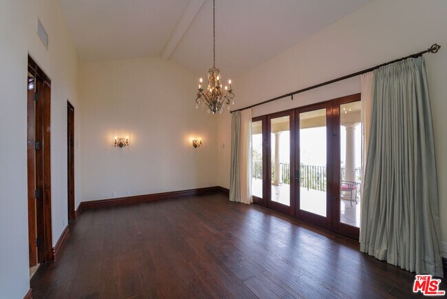 Building Photo - 3775 Puerco Canyon Rd