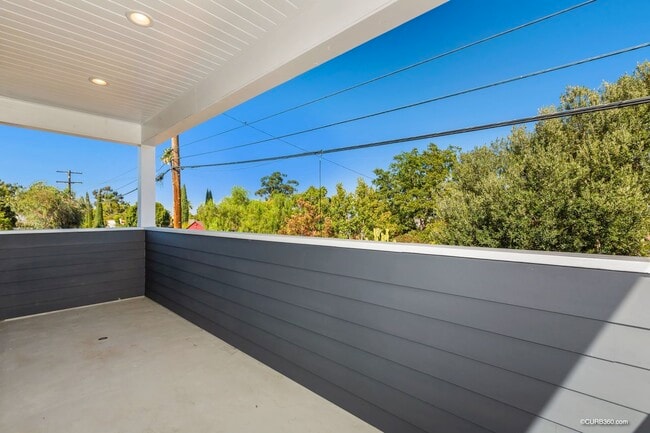 Building Photo - 4929 W Mountain View Dr