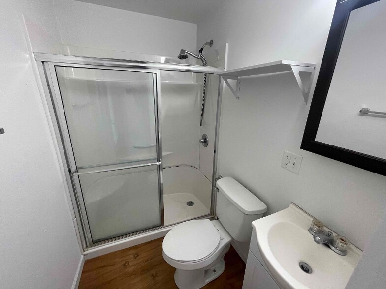 Building Photo - 1603 7th Ave