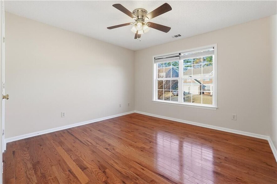 Building Photo - 348 Santa Anita Ave