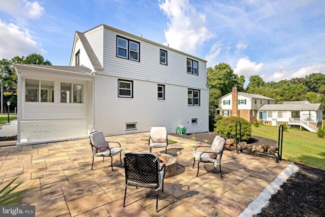 Building Photo - 11410 Waples Mill Rd