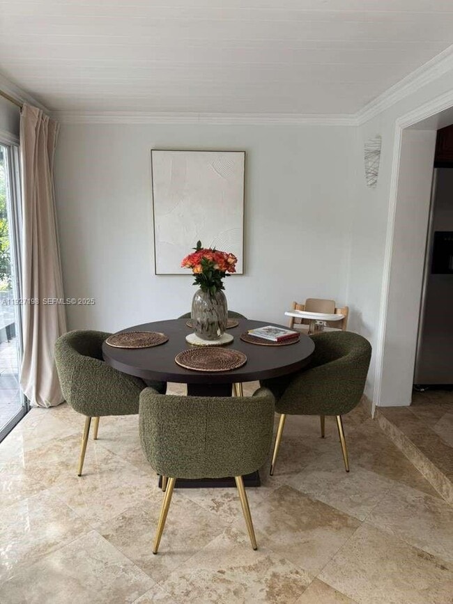 Building Photo - 332 NW 47th Ave