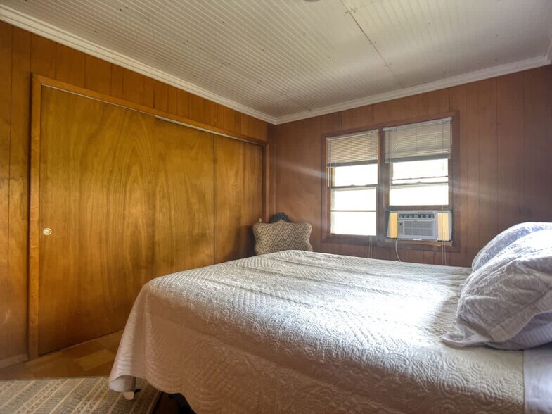 Building Photo - 24304 N Patuxent Beach Rd