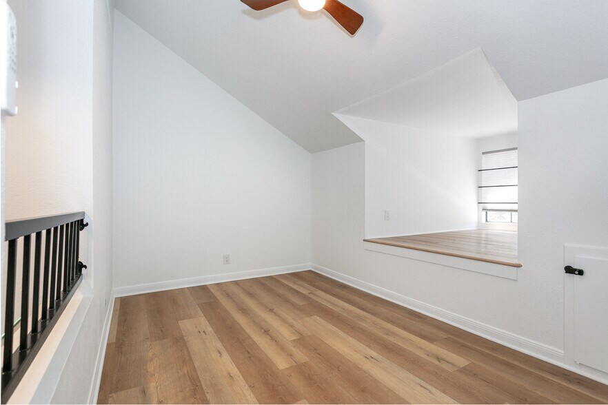 Building Photo - 29725 Windsong Ln