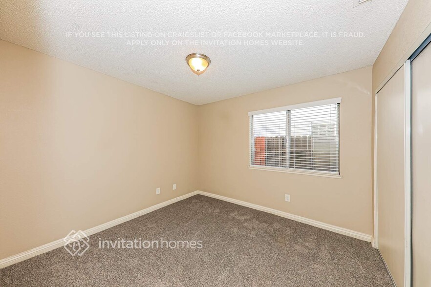 Building Photo - 5235 Sundance Dr