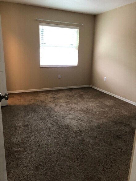 Building Photo - 1076 Ellen Ct