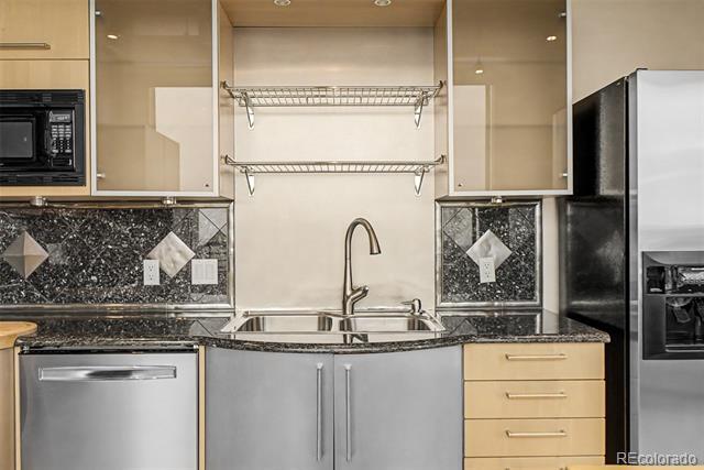 Building Photo - 1401 Wewatta St