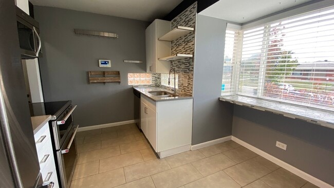 Building Photo - Beautiful Single-Family Home in Denver's Northeast Park Hill Neighborhood