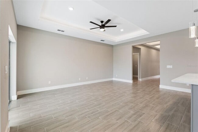 Building Photo - 186 Sweet Pea Ct