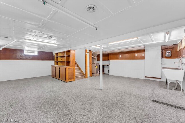 Building Photo - 20550 Wilmore Ave