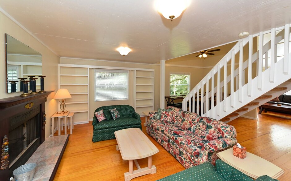 Building Photo - 8260 Ibis St