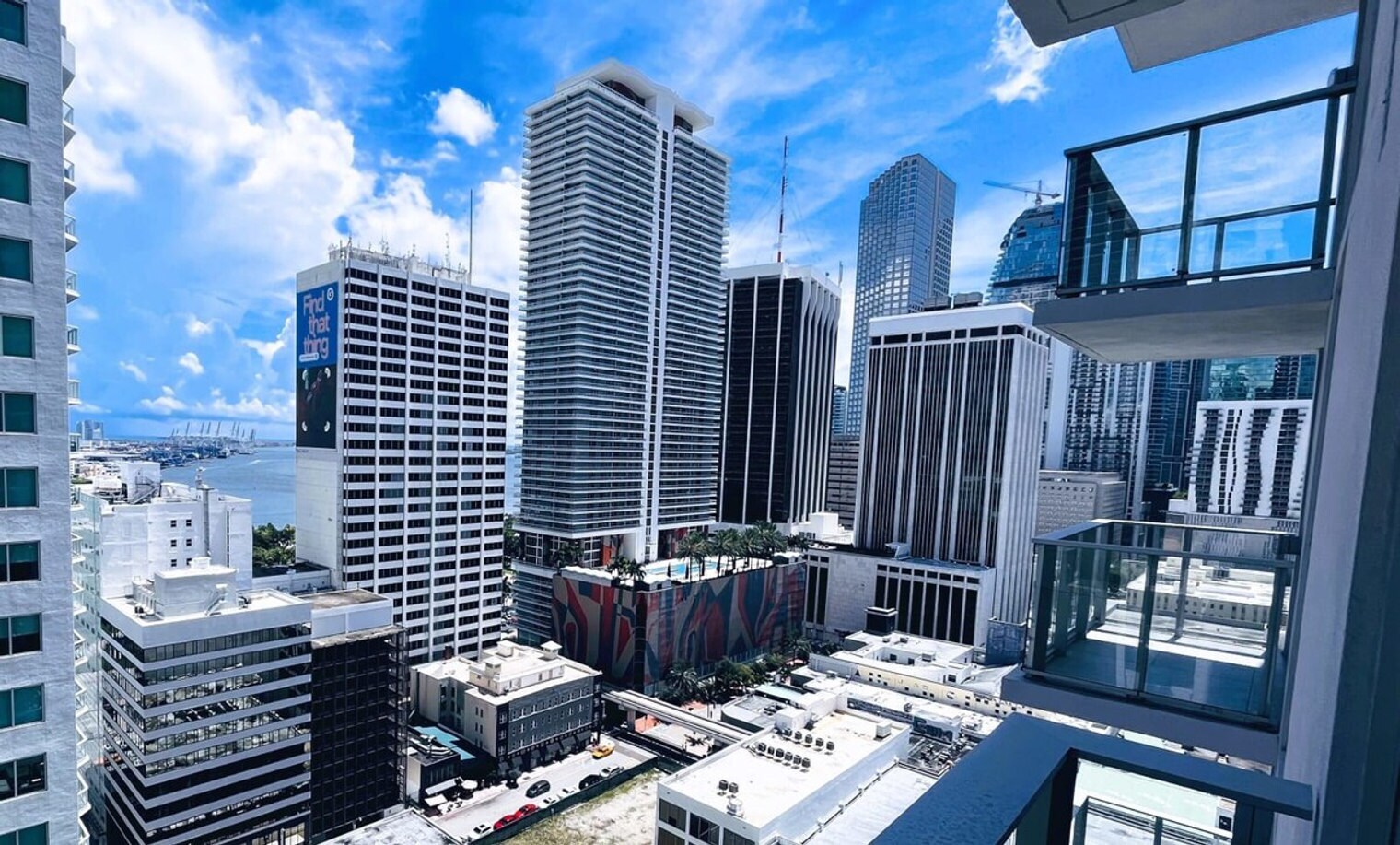 Building Photo - 227 NE 2nd St