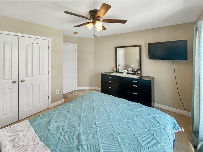 Building Photo - 14020 Seneca Ridge Dr