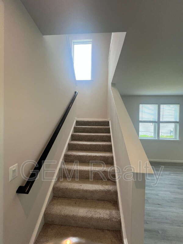 Building Photo - 6259 Bobcat Ln