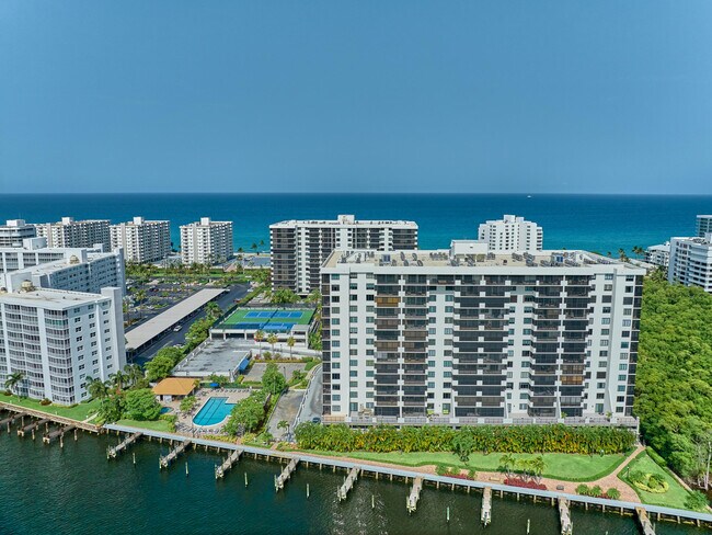 Building Photo - 3420 S Ocean Blvd