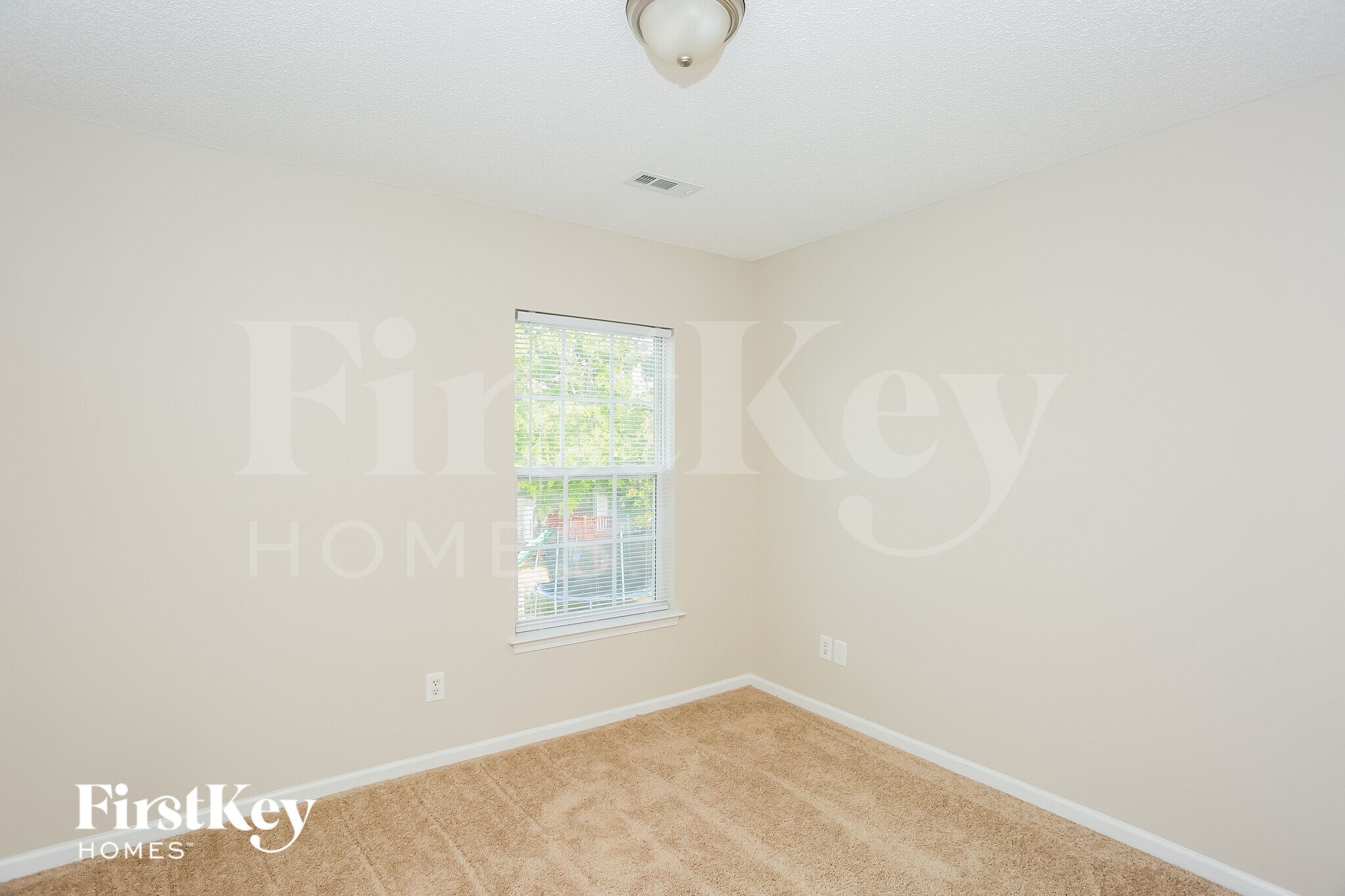 Building Photo - 5415 Tucker Phillips Dr