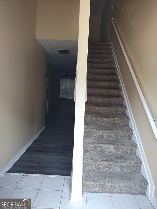 Building Photo - 7306 Bridlewood Ct