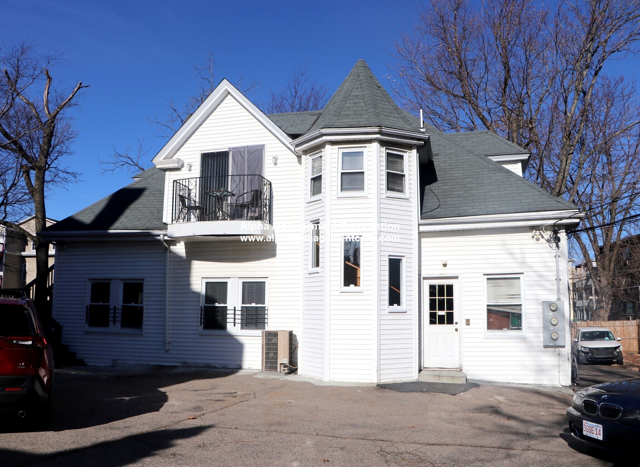 Building Photo - 50 Gardner St