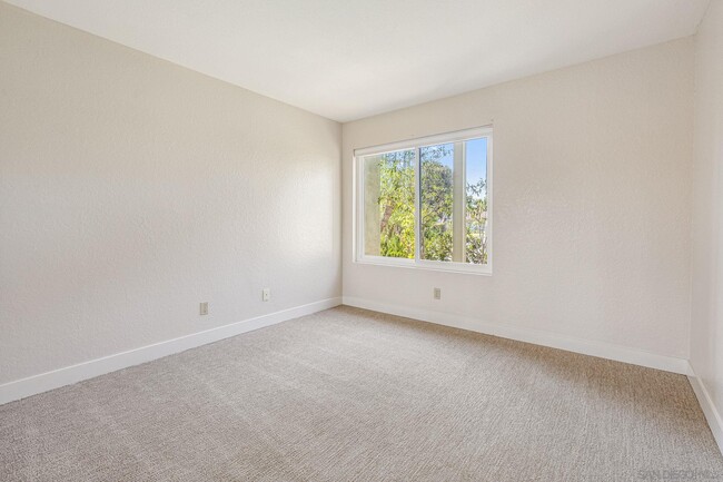 Building Photo - 3016 Segovia Ct