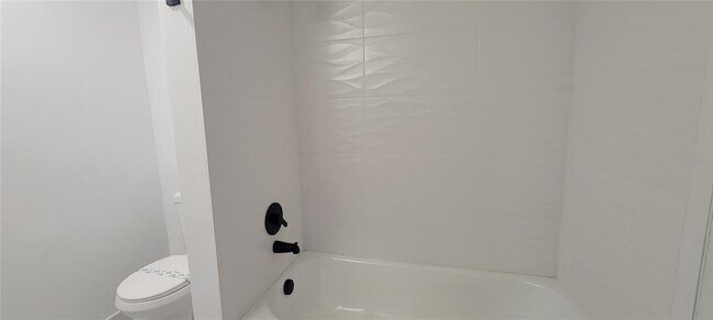 Building Photo - 3775 40th Ln S