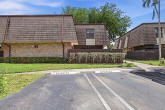 Building Photo - 2498 NW 99th Ave