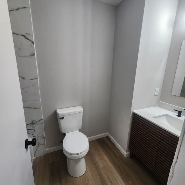 Building Photo - Spacious 3 Bedroom house for Rent !!!