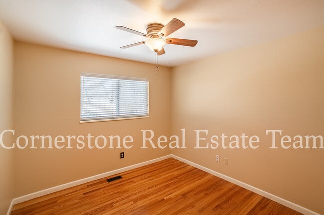 Building Photo - 692 Bridger Dr