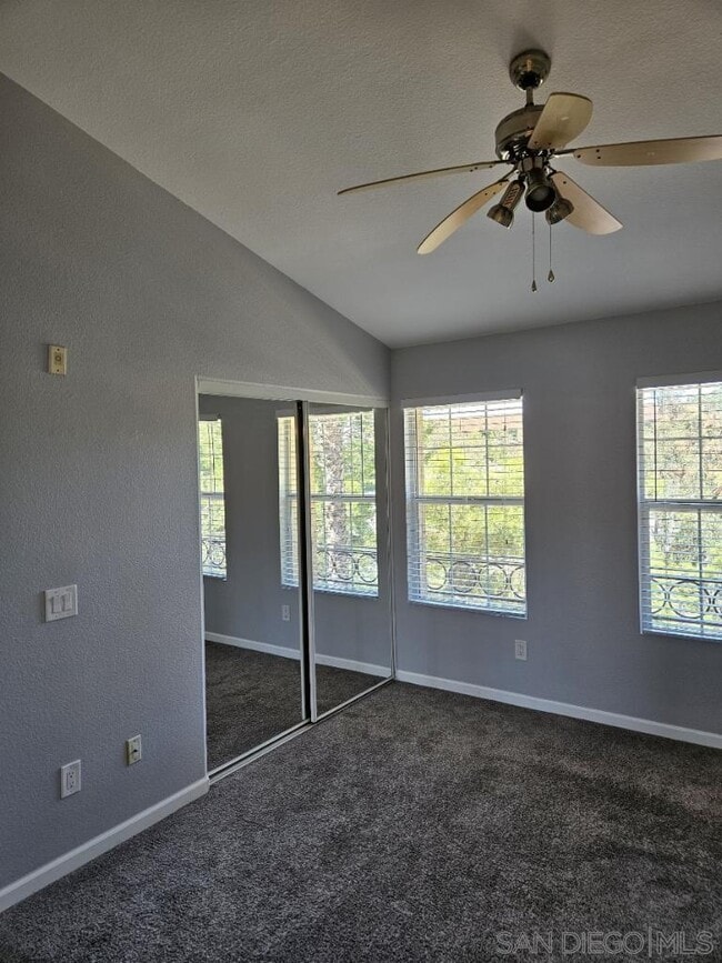 Building Photo - 10284 Wateridge Cir