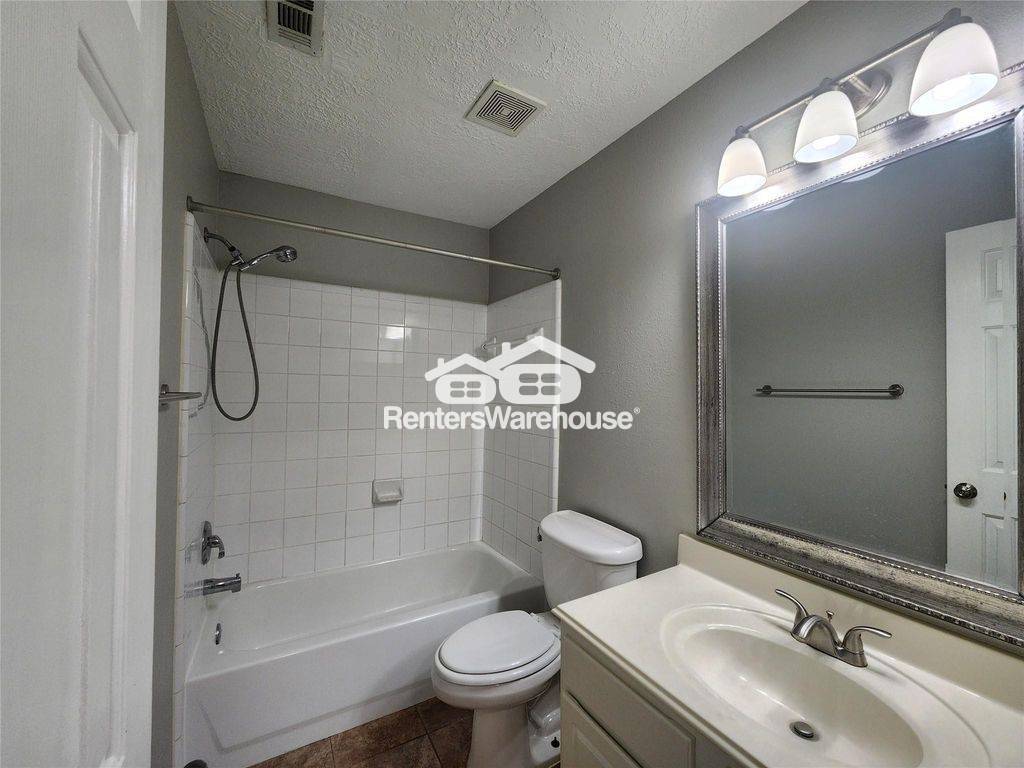 Building Photo - 119 Anise Tree Pl