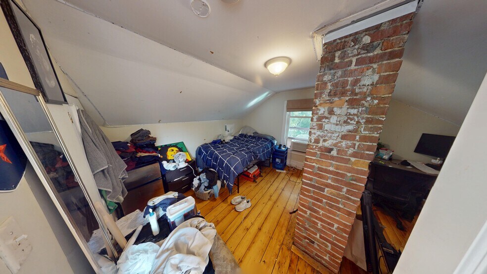 Building Photo - 48 Alleghany St